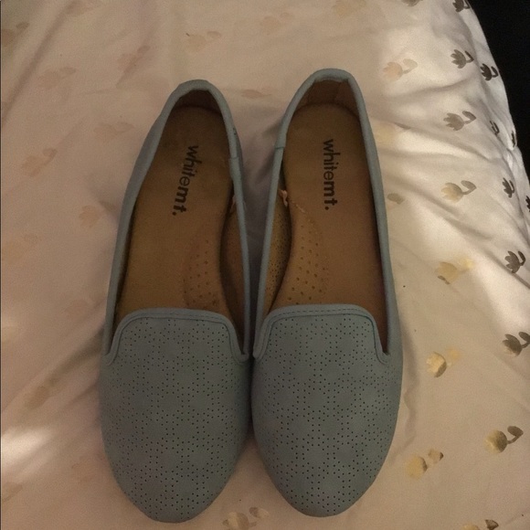 Shoes - Picture 2 of 2